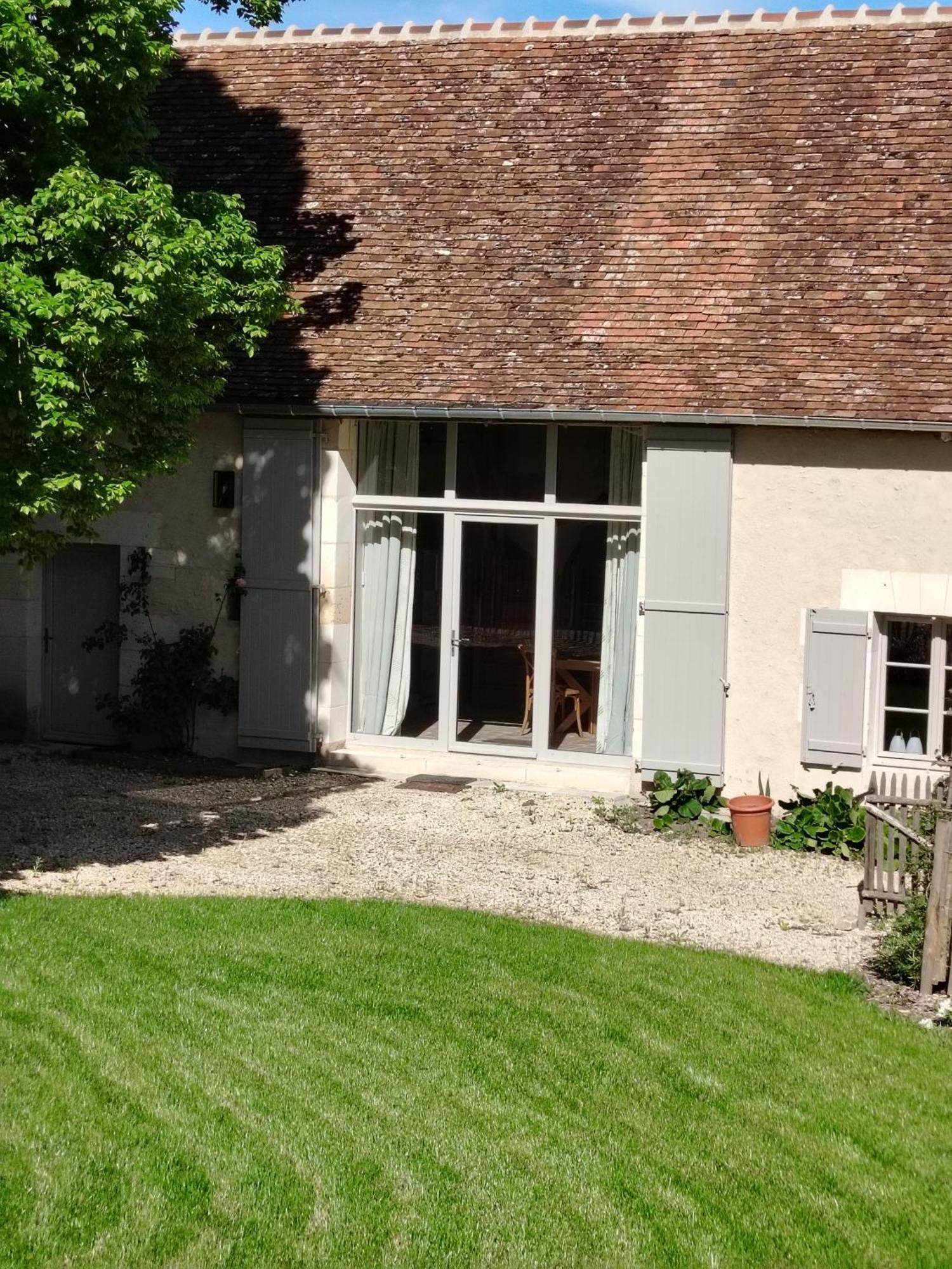 Le Puits Renaissance - Gites De Caractere Et Piscine Chauffee Chambourg-sur-Indre Exterior foto